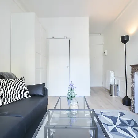Luxury In - Montorgueil