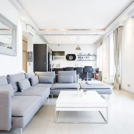 Luxury In - Montorgueil