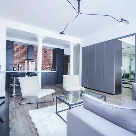 Luxury In - Montorgueil *