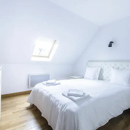 Luxury In - Montorgueil *