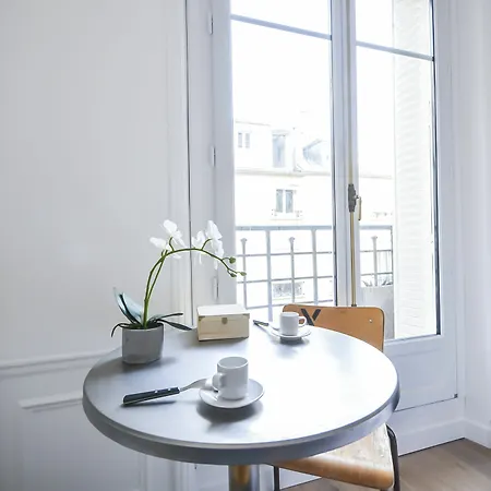 Luxury In - Montorgueil